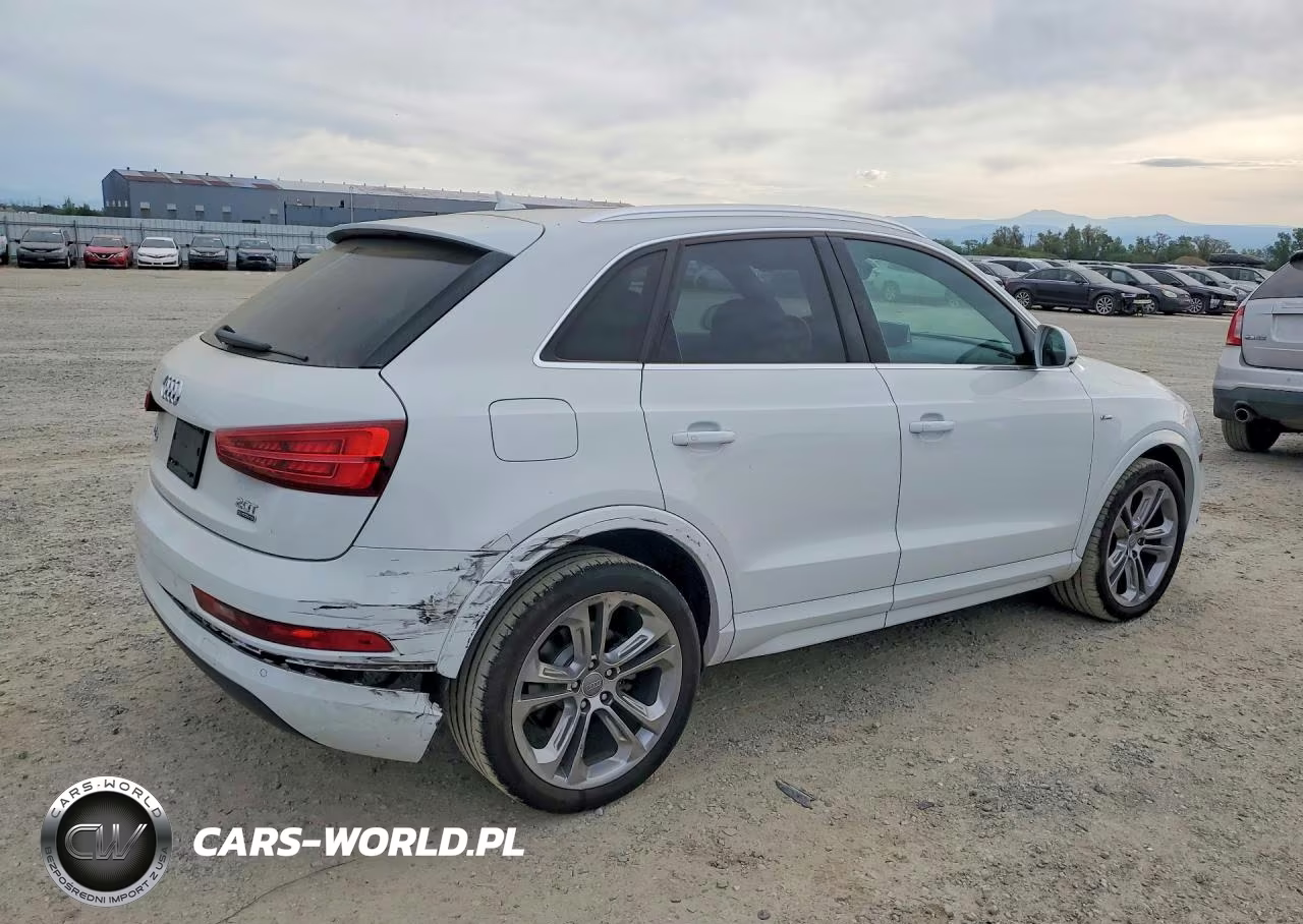 2018 Audi Q3 Premium Plus VIN:WA1JCCFS7JR003524 - 3