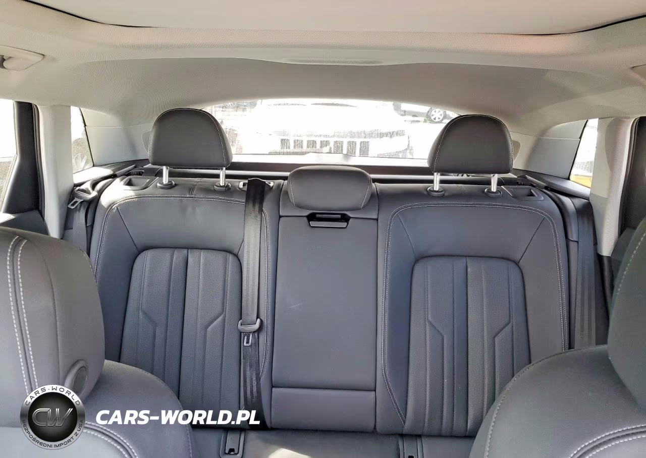 2019 Audi E-Tron Premium Plus VIN:WA1LAAGE1KB023001 - 10