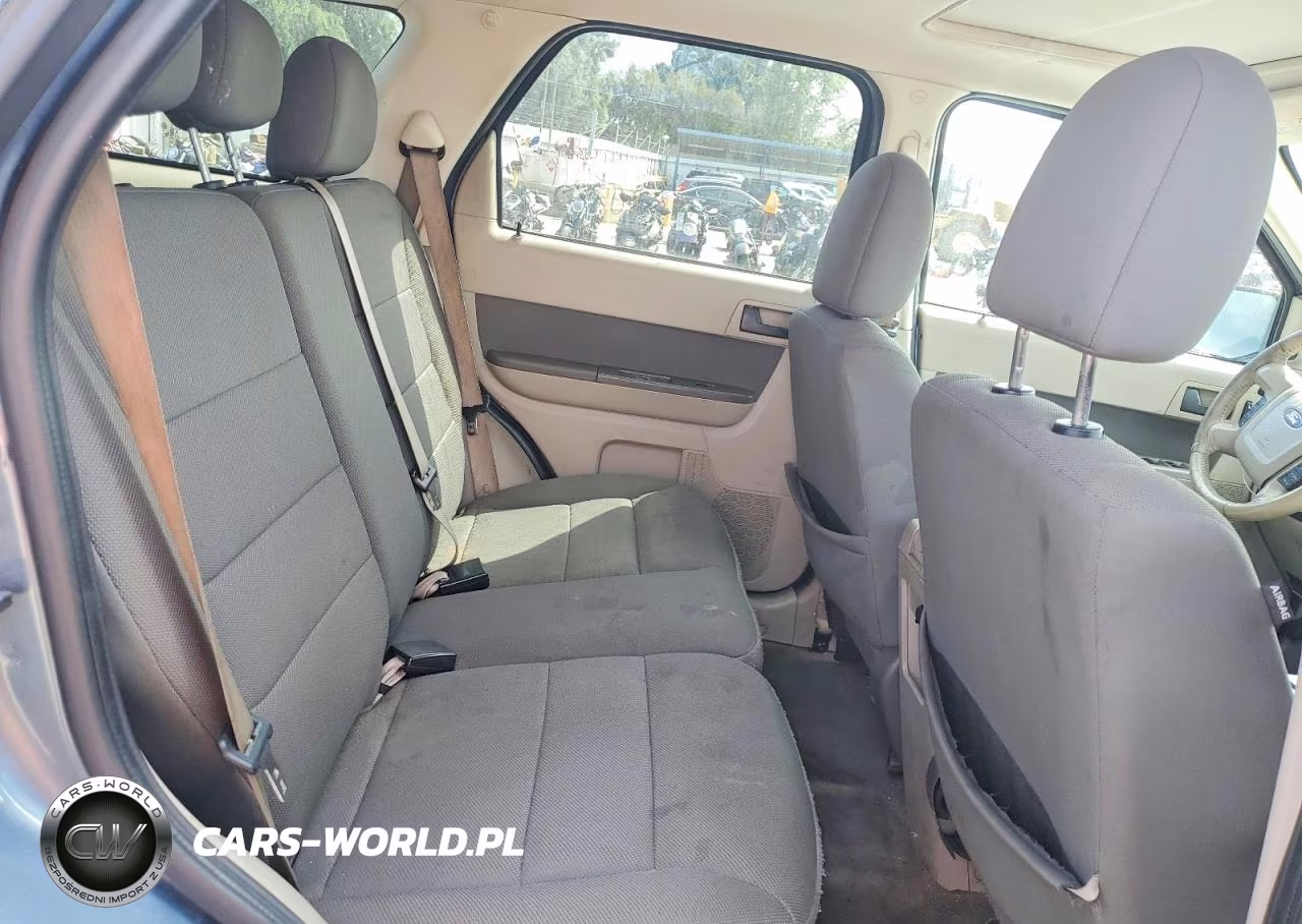 2010 Ford Escape Xlt VIN:1FMCU0D70AKA09808 - 11