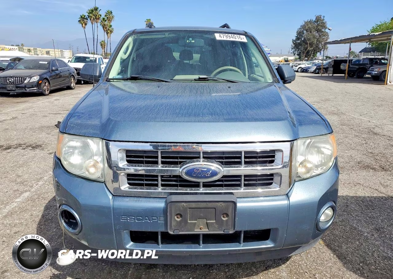 2010 Ford Escape Xlt VIN:1FMCU0D70AKA09808 - 5
