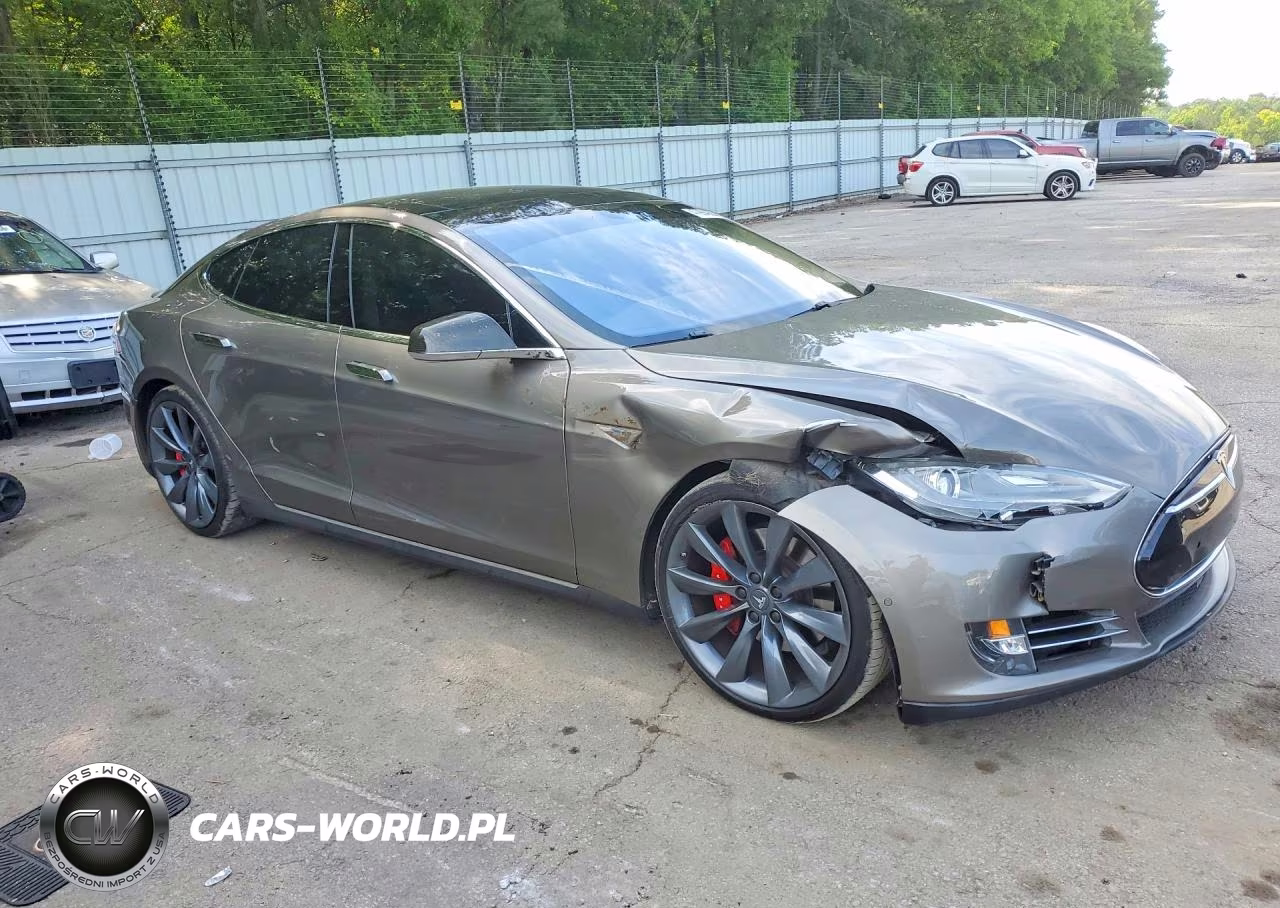 2015 Tesla Model S P85D VIN:5YJSA1H4XFF091825 - 4