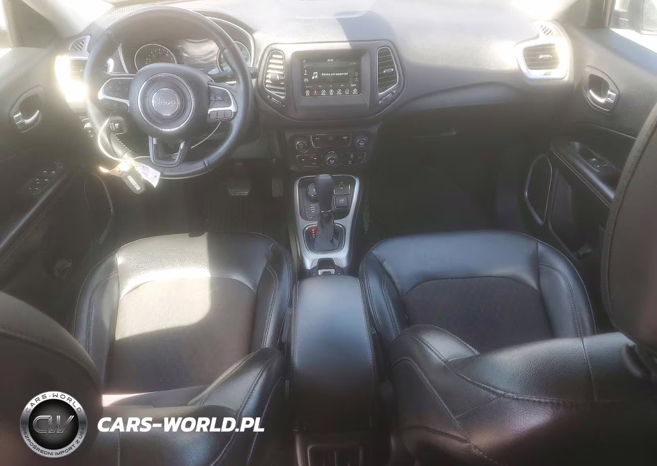 2018 Jeep Compass Latitude VIN:3C4NJDBB0JT270889 - 8