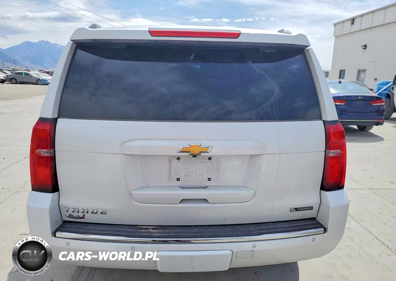 2017 Chevrolet Tahoe K1500 Premier VIN:1GNSKCKC0HR368656 - 6