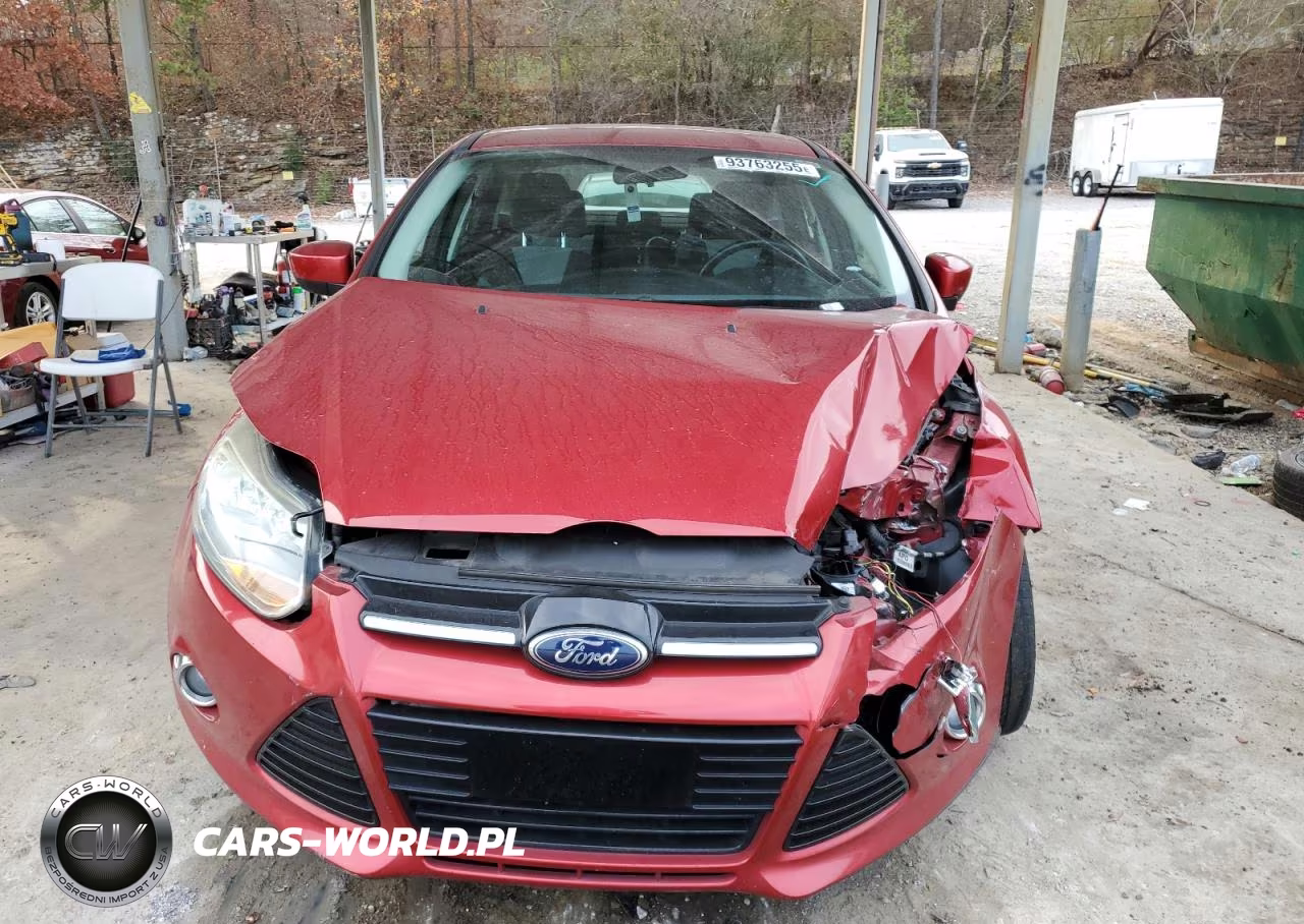 2012 Ford Focus Se VIN:1FAHP3F24CL472638 - 5
