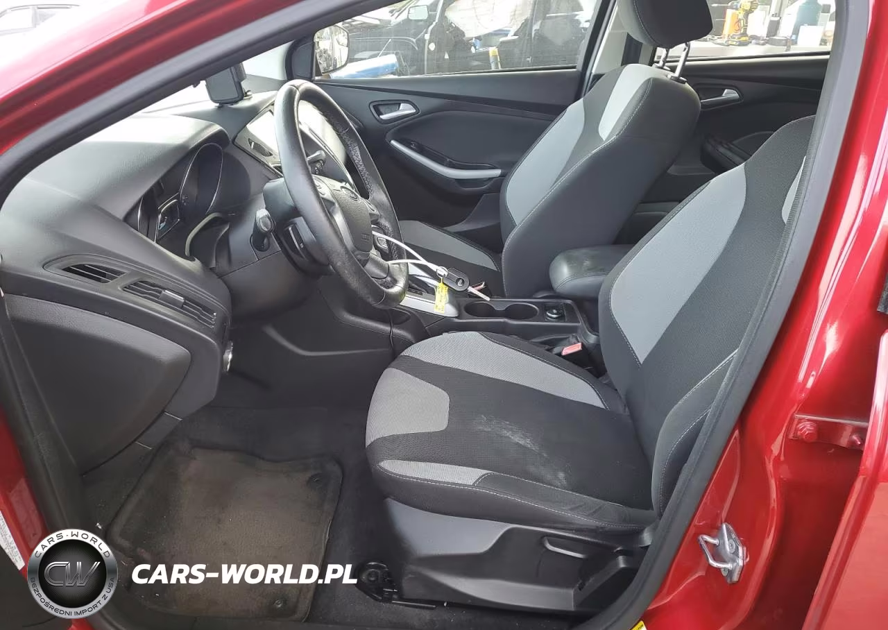 2012 Ford Focus Se VIN:1FAHP3F24CL472638 - 7