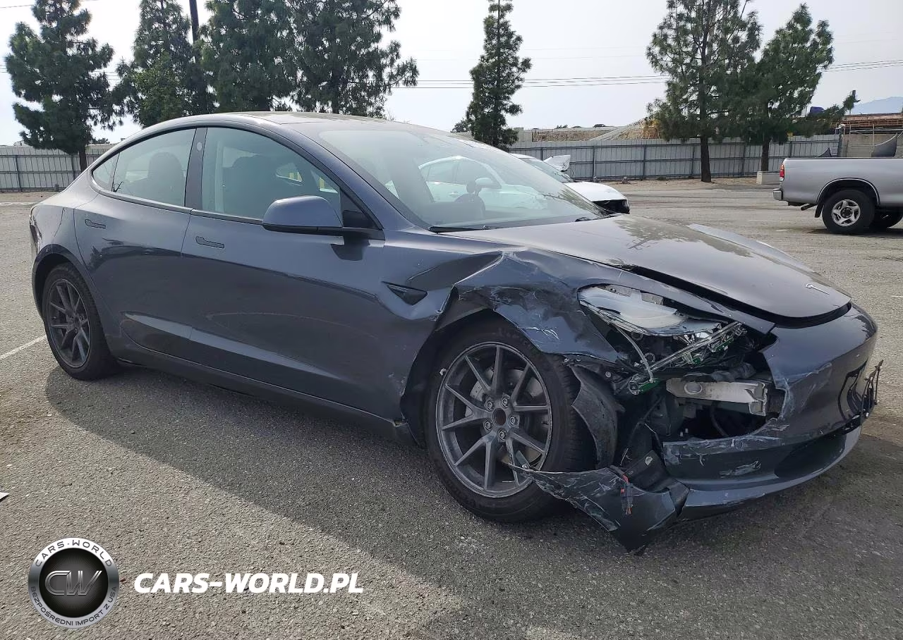 2021 Tesla Model 3 VIN:5YJ3E1EA2MF939325 - 4