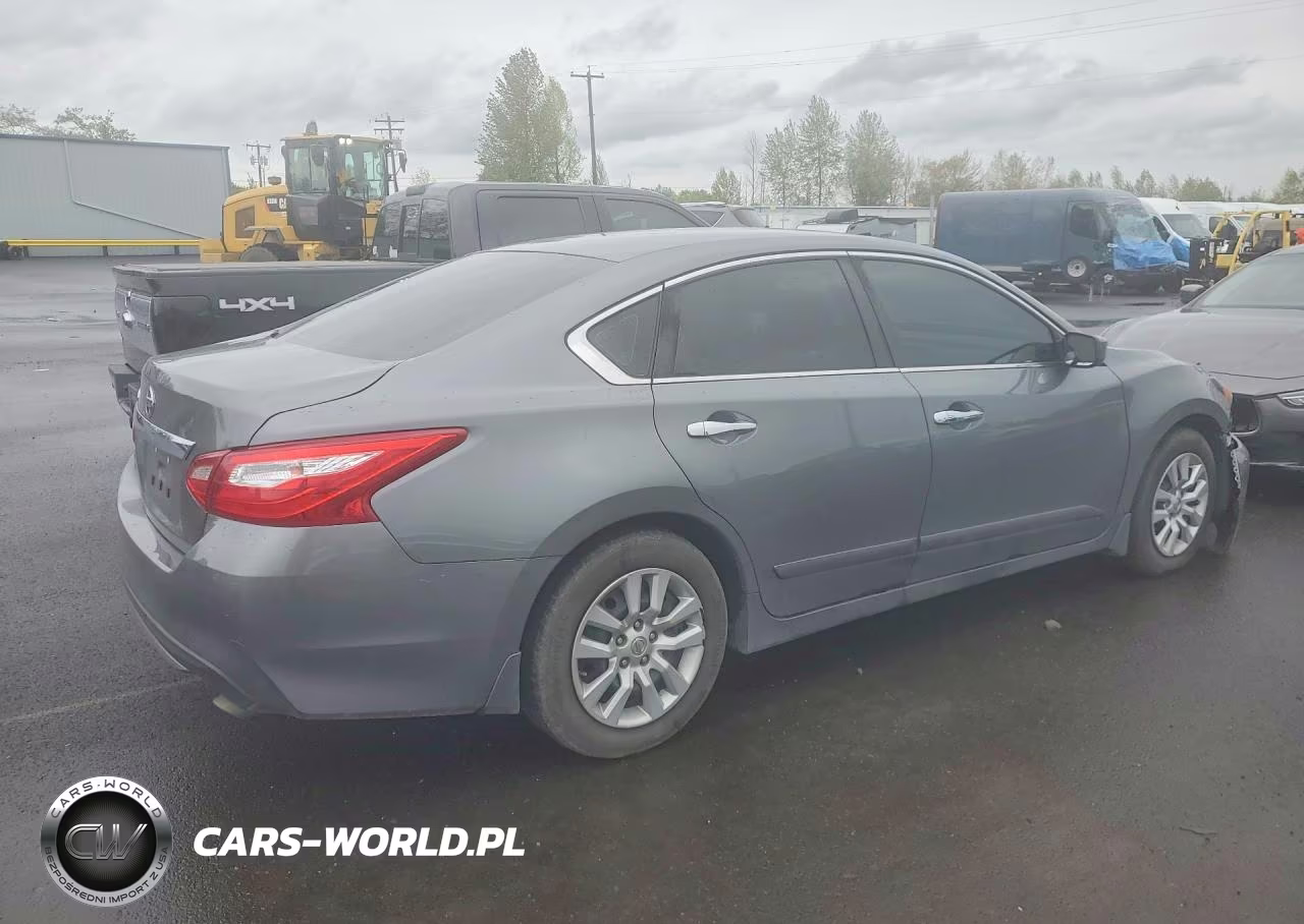 2017 Nissan Altima 2.5 S VIN:1N4AL3AP4HN308415 - 3