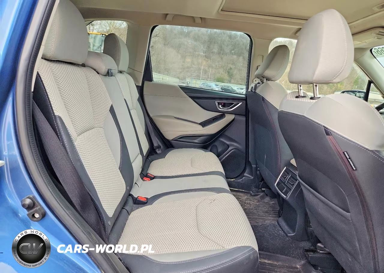 2021 Subaru Forester Premium VIN:JF2SKAFC3MH545824 - 11