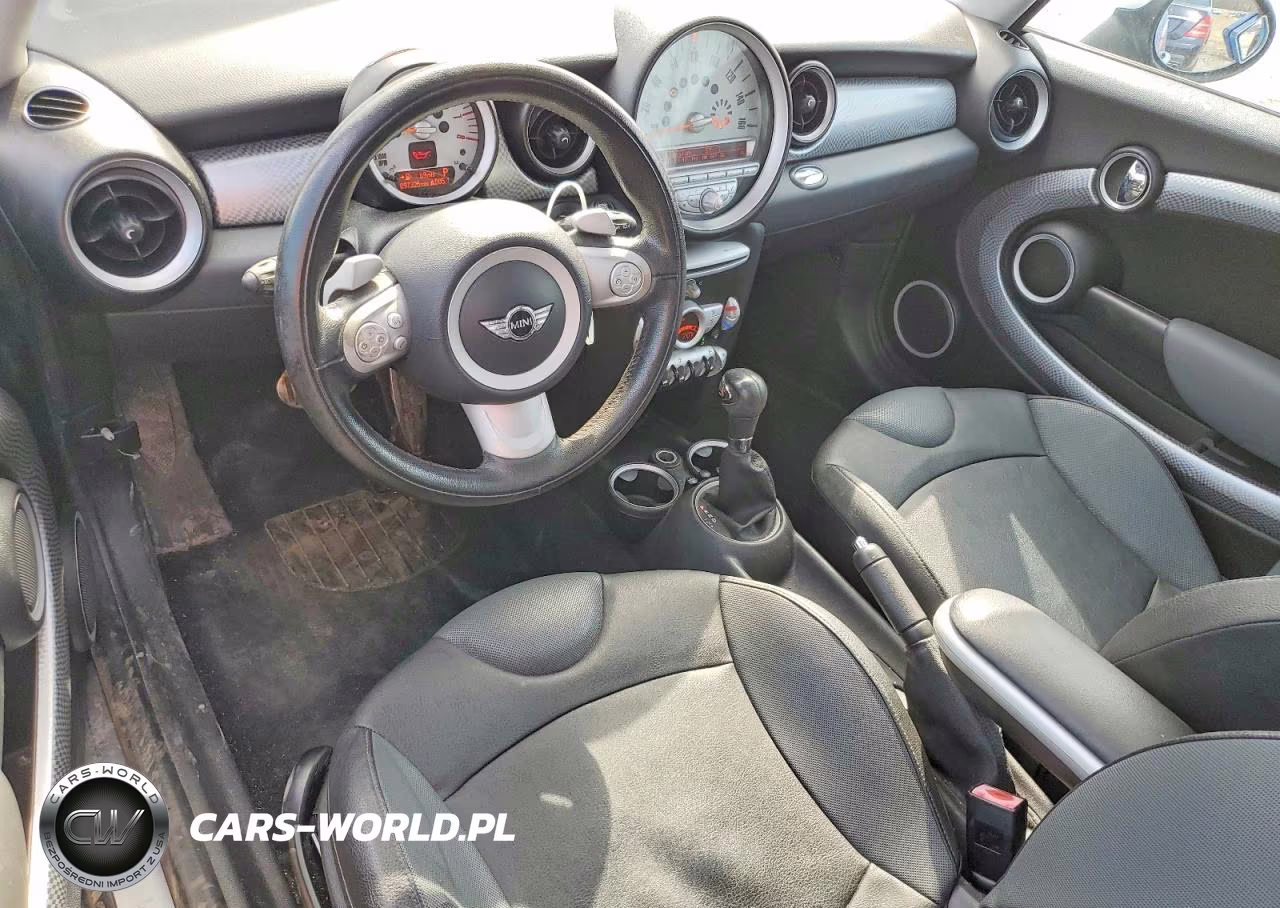 2009 Mini Cooper S VIN:WMWMF73589TW87141 - 8