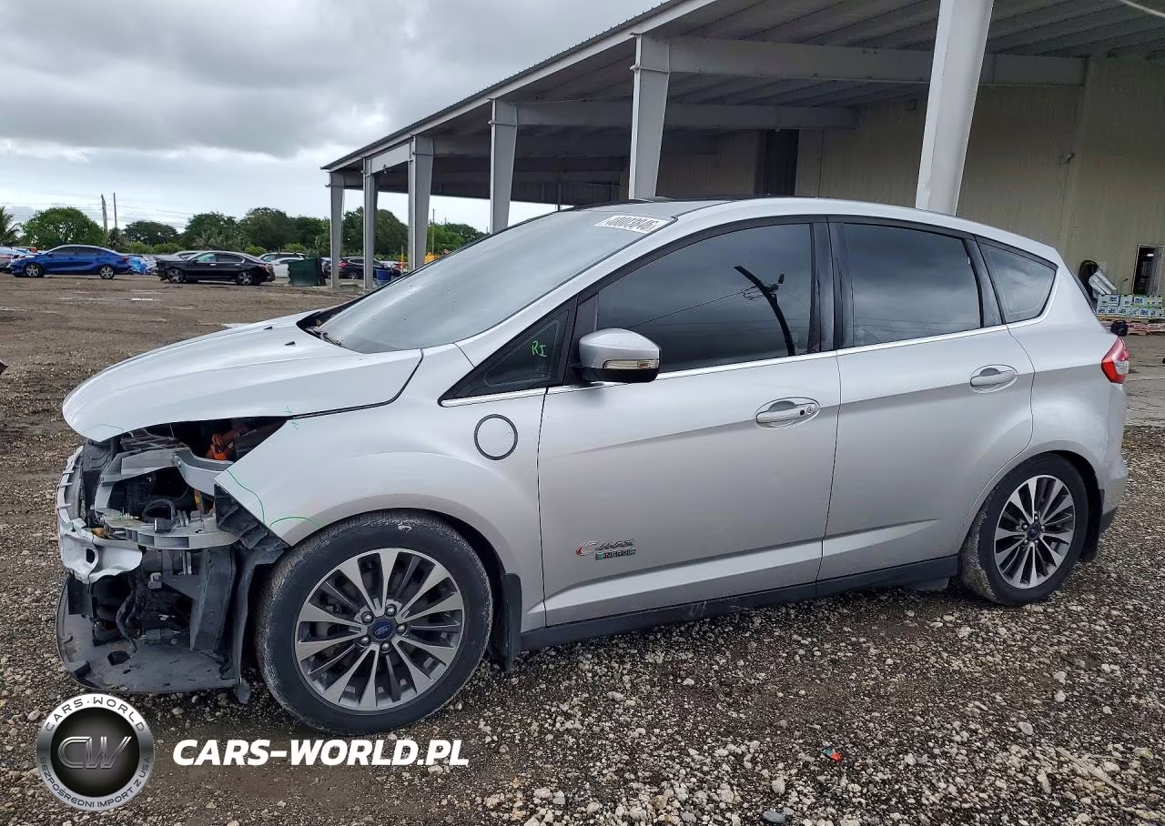 2017 Ford C-Max Titanium