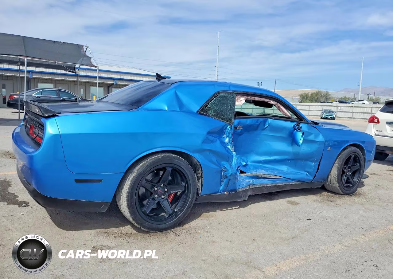 2019 Dodge Challenger R VIN:2C3CDZFJ0KH540490 - 3