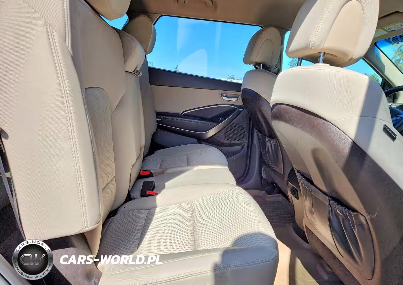 2017 Hyundai Santa Fe Se VIN:KM8SMDHF0HU201121 - 11