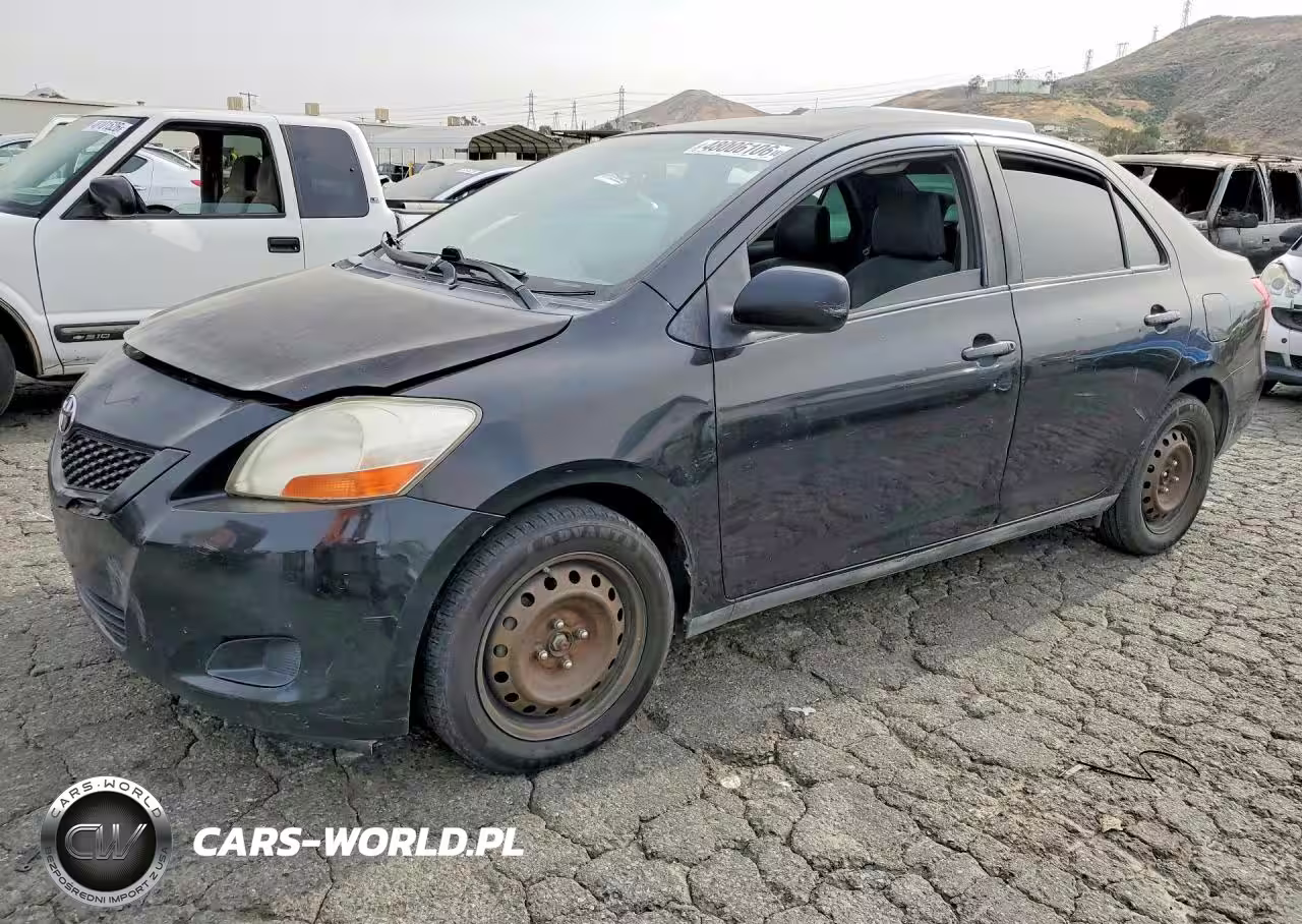 2009 Toyota Yaris Base
