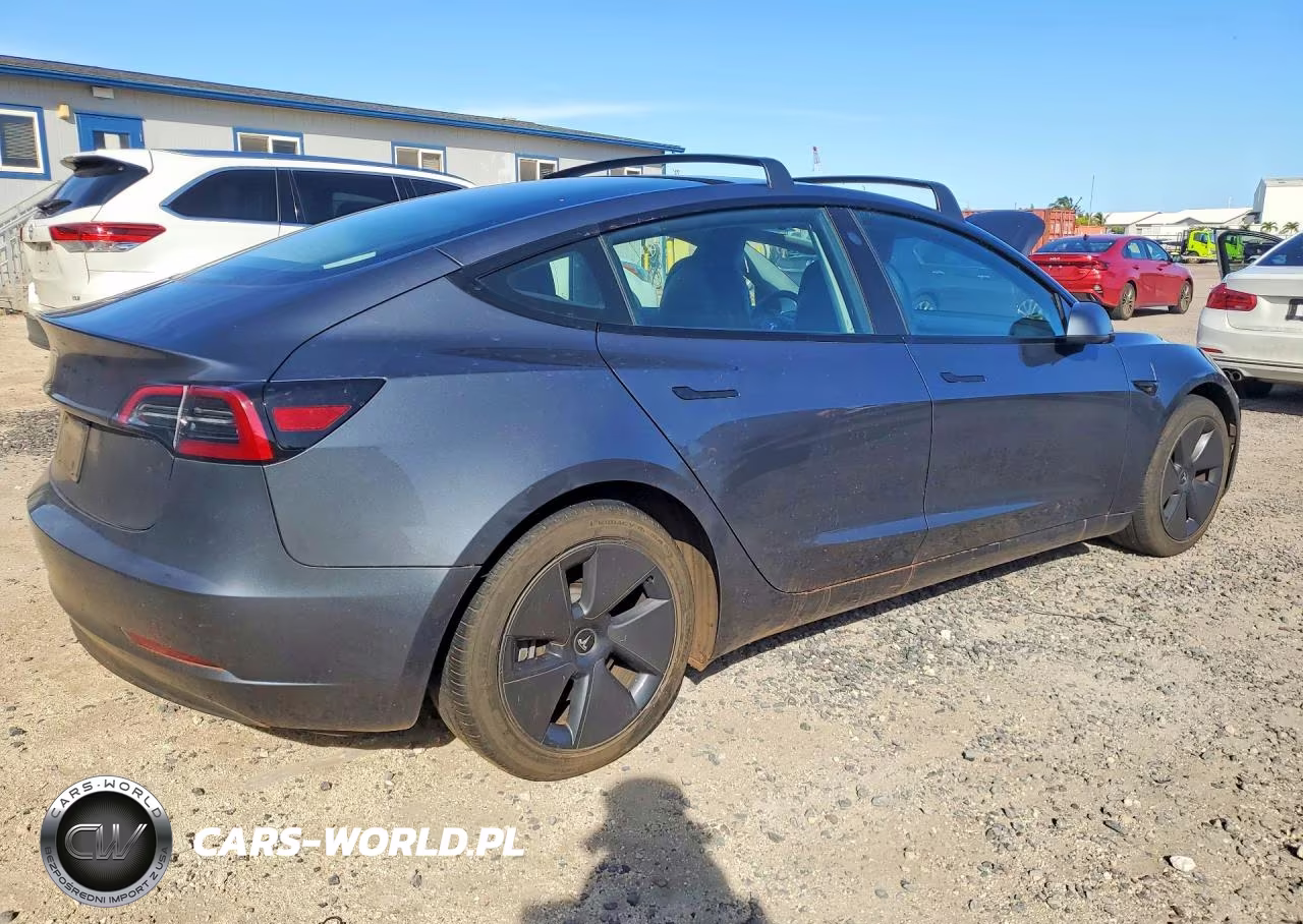 2023 Tesla Model 3 VIN:5YJ3E1EA1PF679584 - 3