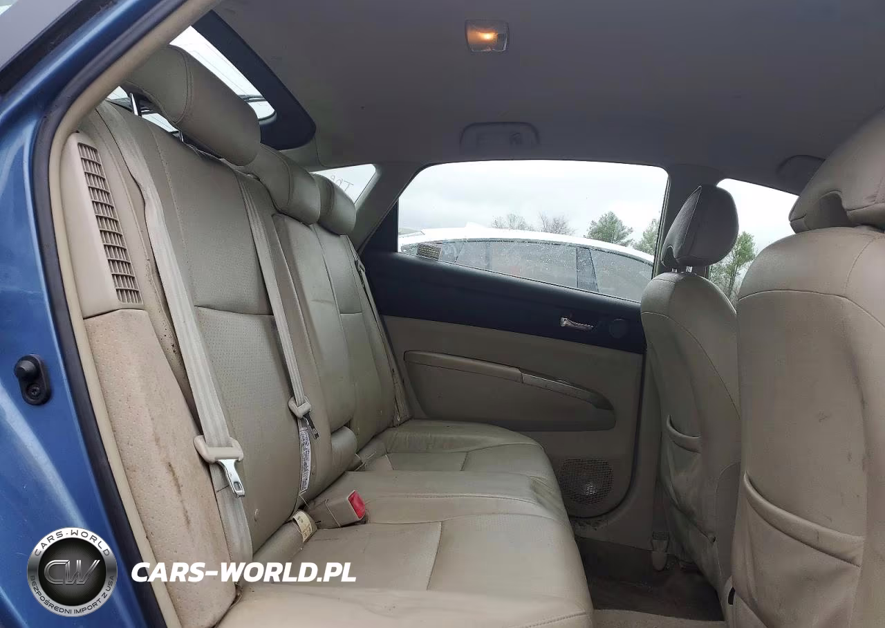 2008 Toyota Prius Touring VIN:JTDKB20UX87810658 - 10
