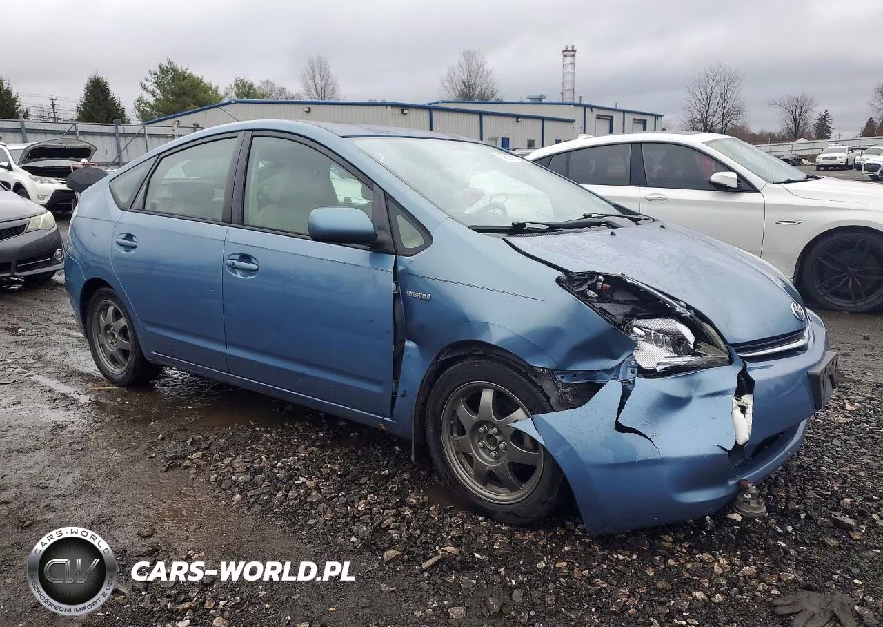 2008 Toyota Prius Touring VIN:JTDKB20UX87810658 - 4