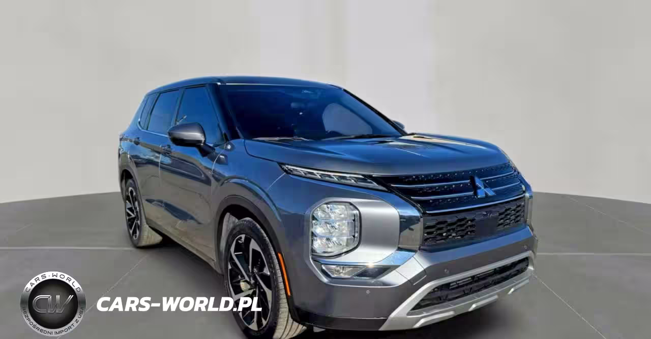 2024 Mitsubishi Outlander Se