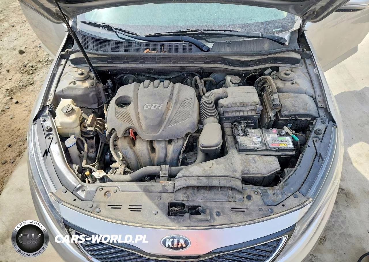 2015 Kia Optima Lx VIN:5XXGM4A72FG452626 - 11