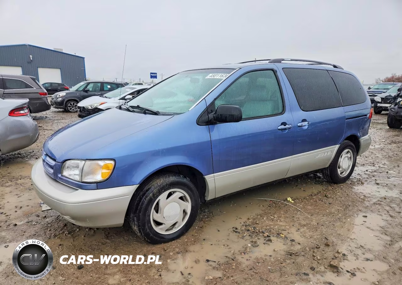 1999 Toyota Sienna Xle