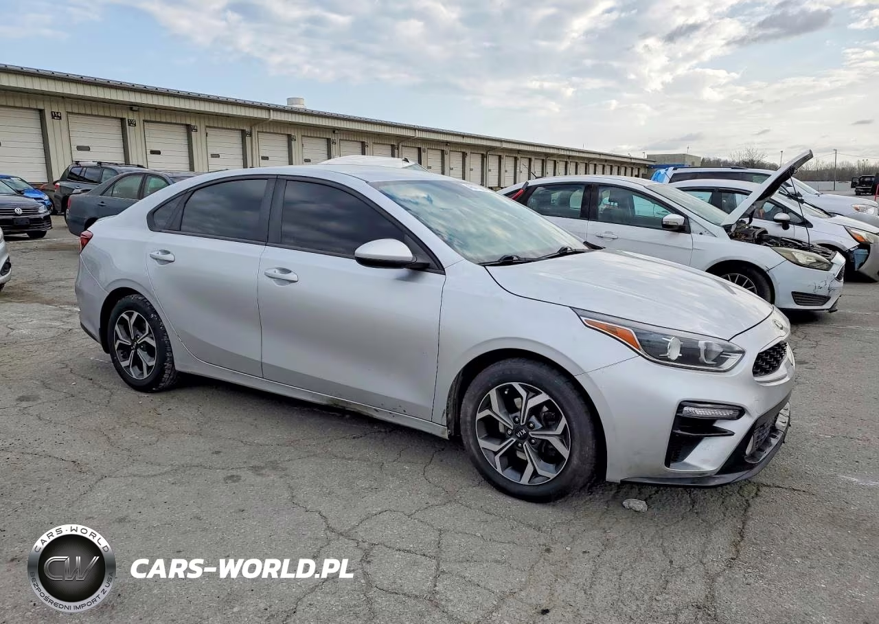 2020 Kia Forte Lxs VIN:3KPF24ADXLE150626 - 4