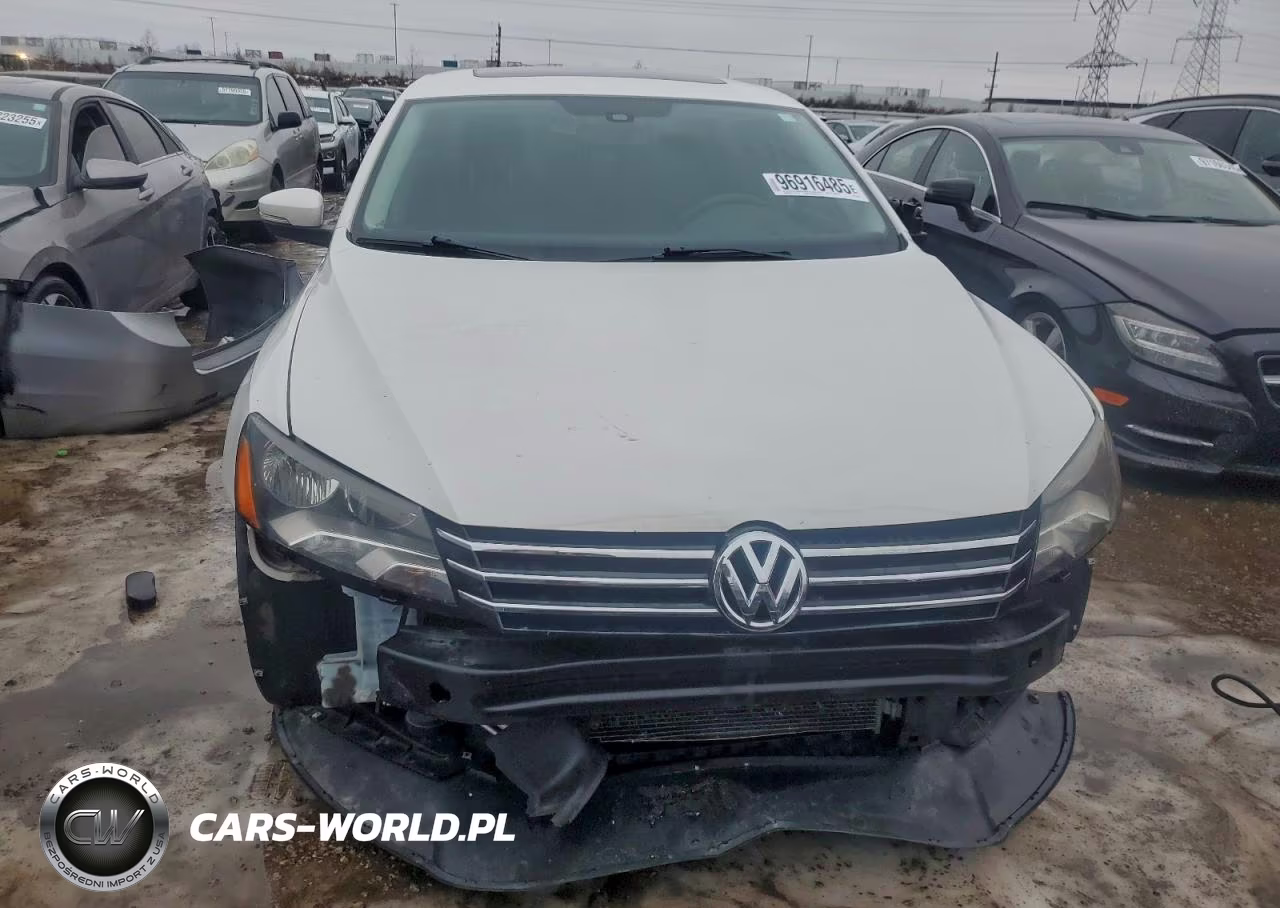 2013 Volkswagen Passat Se VIN:1VWBP7A36DC123714 - 5