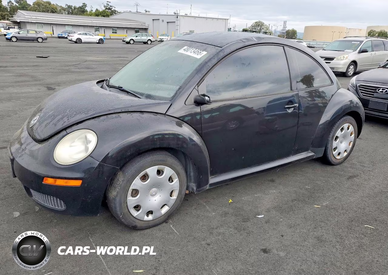 2010 Volkswagen New Beetle