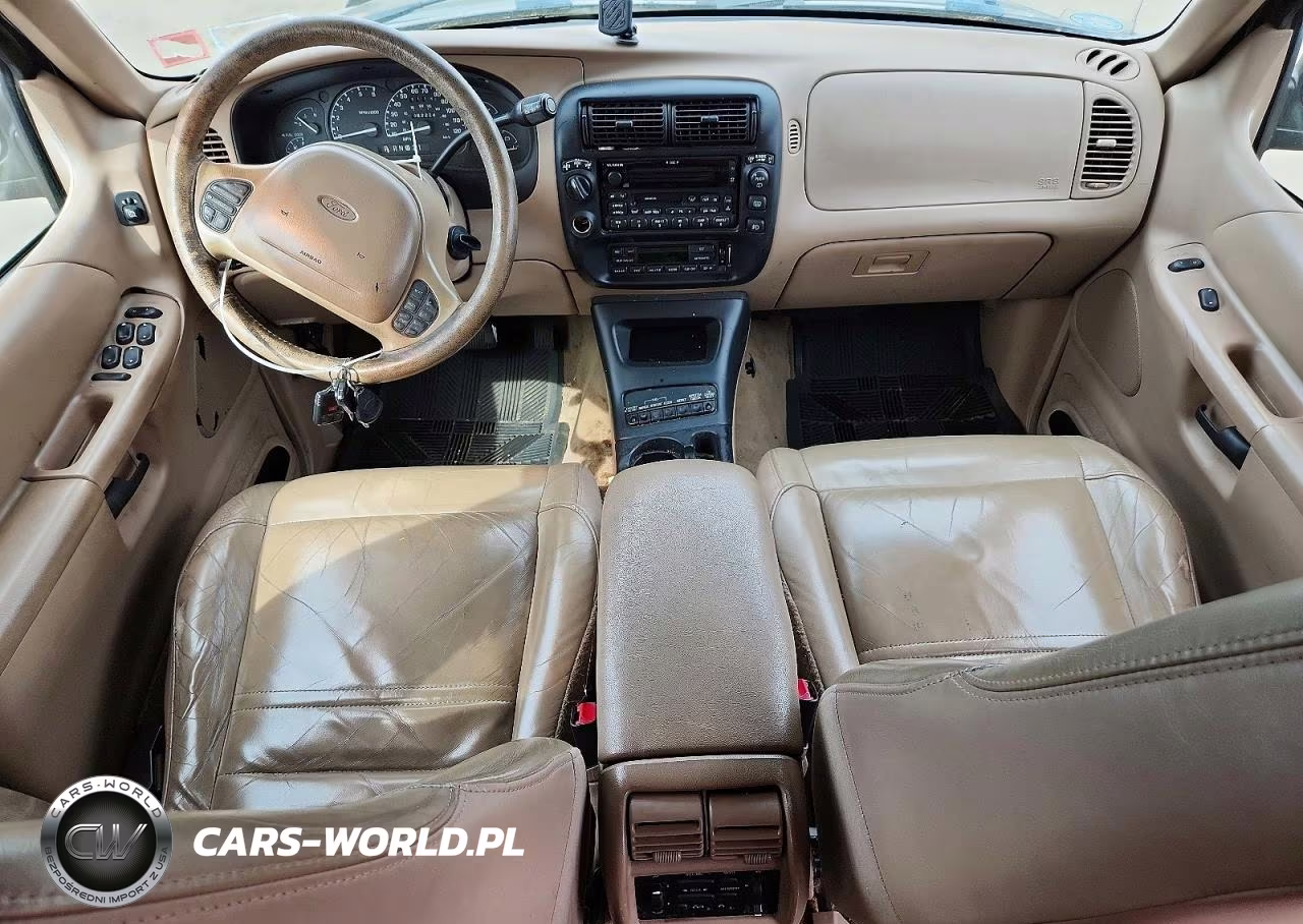 2000 Ford Explorer Eddie Bauer VIN:1FMDU74E1YZB25113 - 8