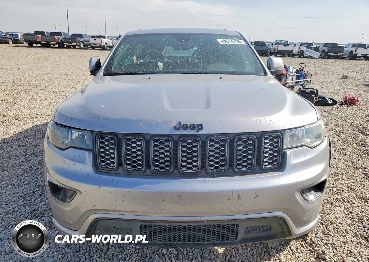 2018 Jeep Grand Cherokee Laredo VIN:1C4RJFAG6JC443739 - 5