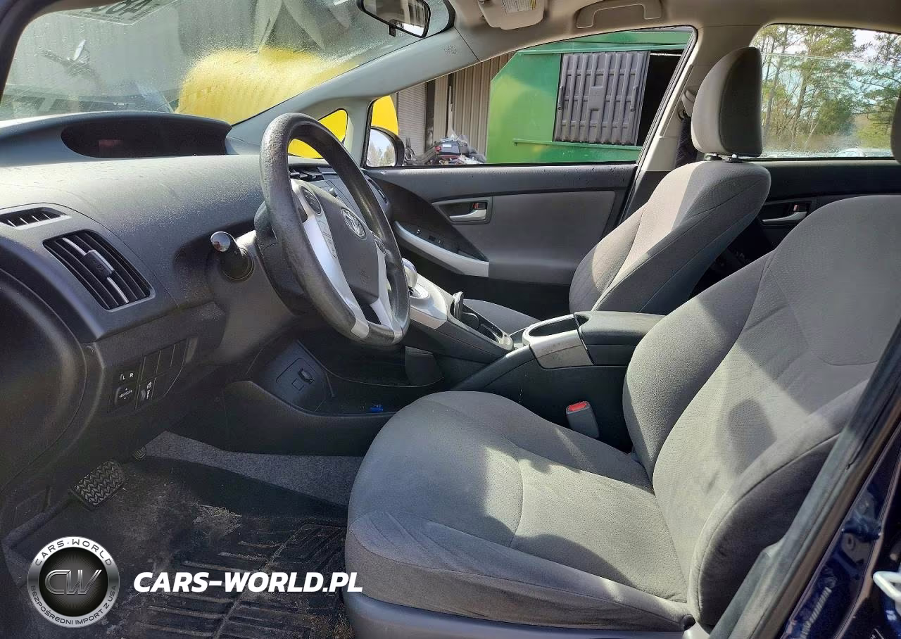 2015 Toyota Prius Three VIN:JTDKN3DU3F1880915 - 7