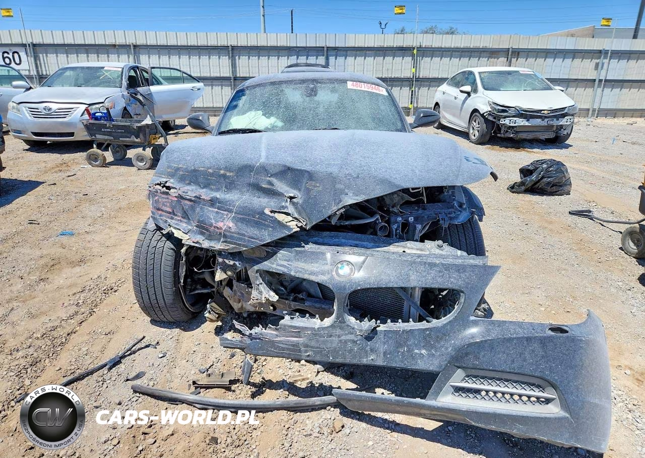 2010 BMW Z4 Sdrive35I VIN:WBALM7C59AE382225 - 5