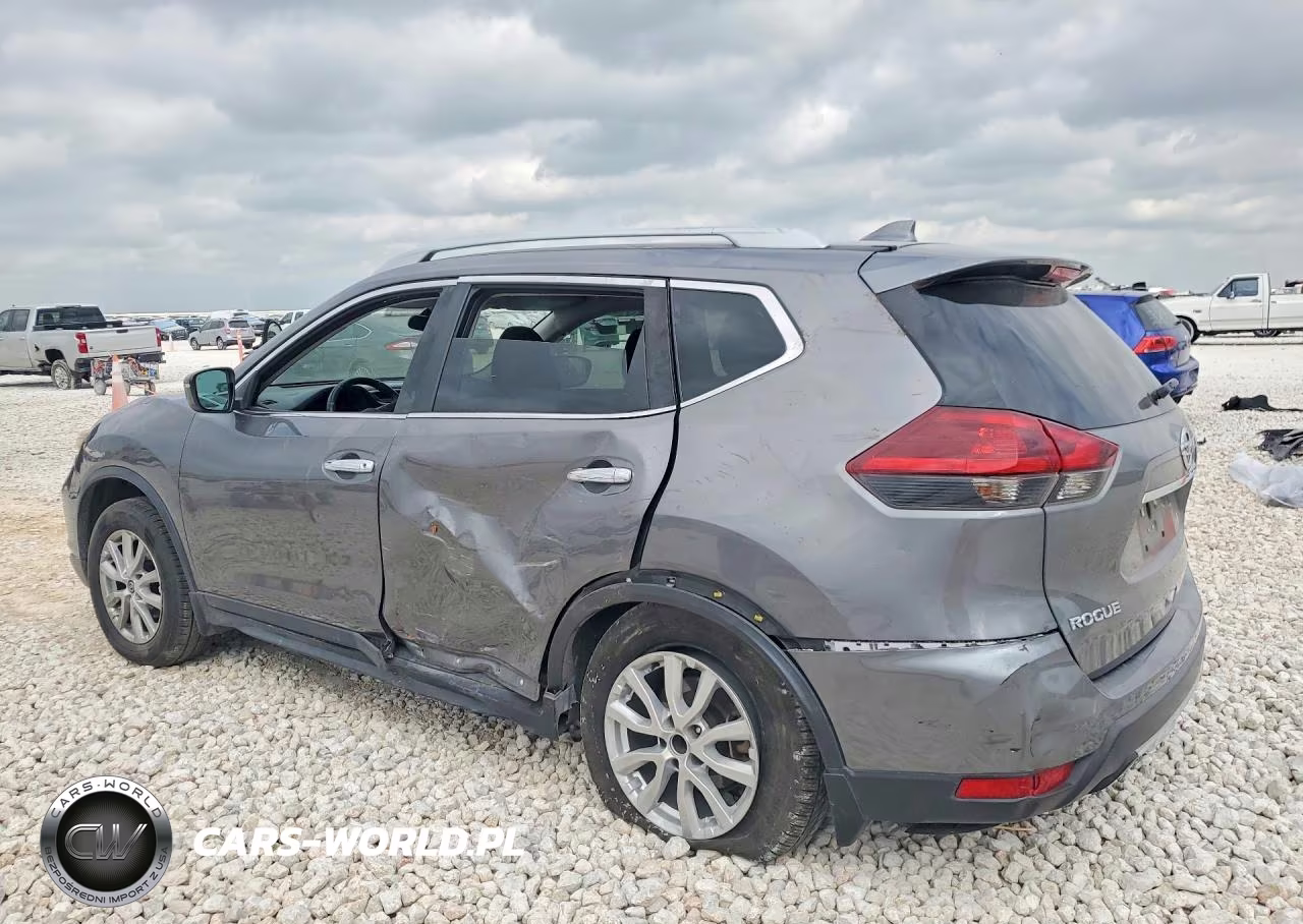 2019 Nissan Rogue S VIN:5N1AT2MT3KC798163 - 2