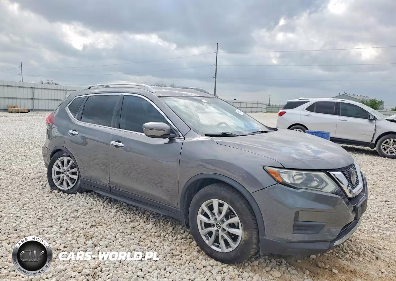 2019 Nissan Rogue S VIN:5N1AT2MT3KC798163 - 4