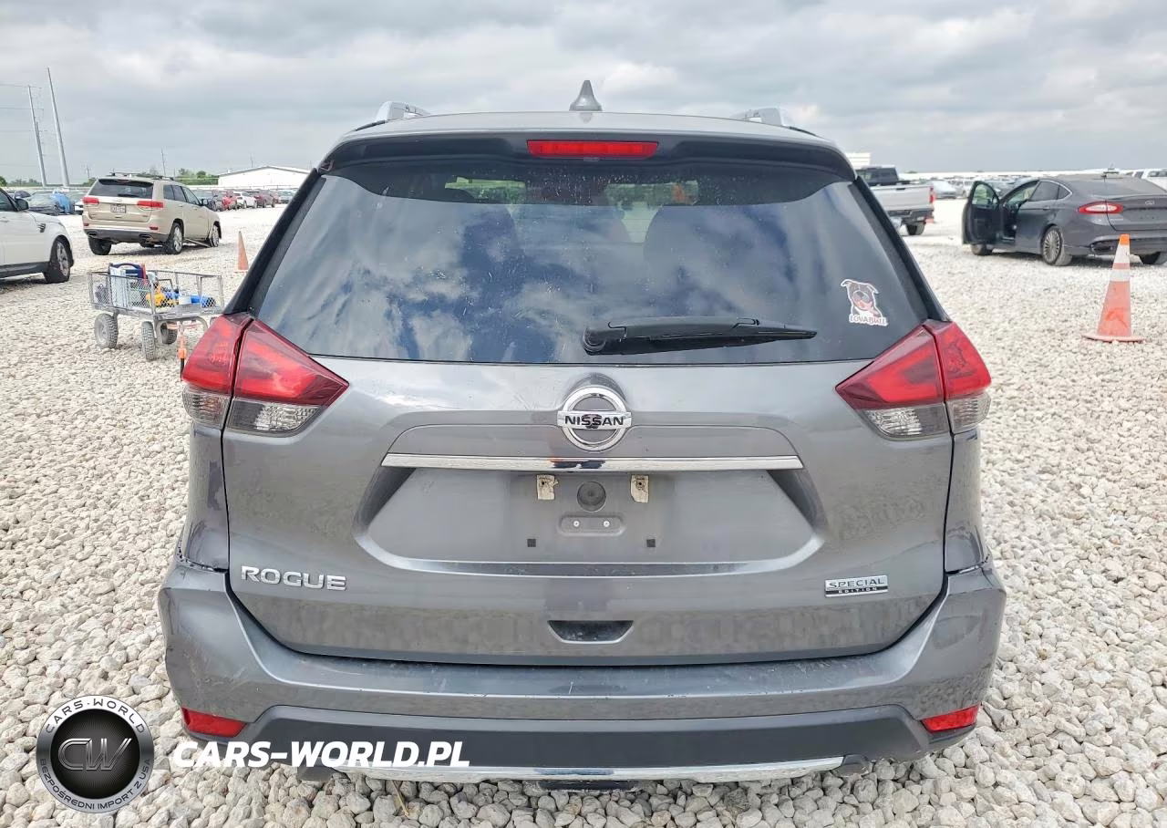 2019 Nissan Rogue S VIN:5N1AT2MT3KC798163 - 6