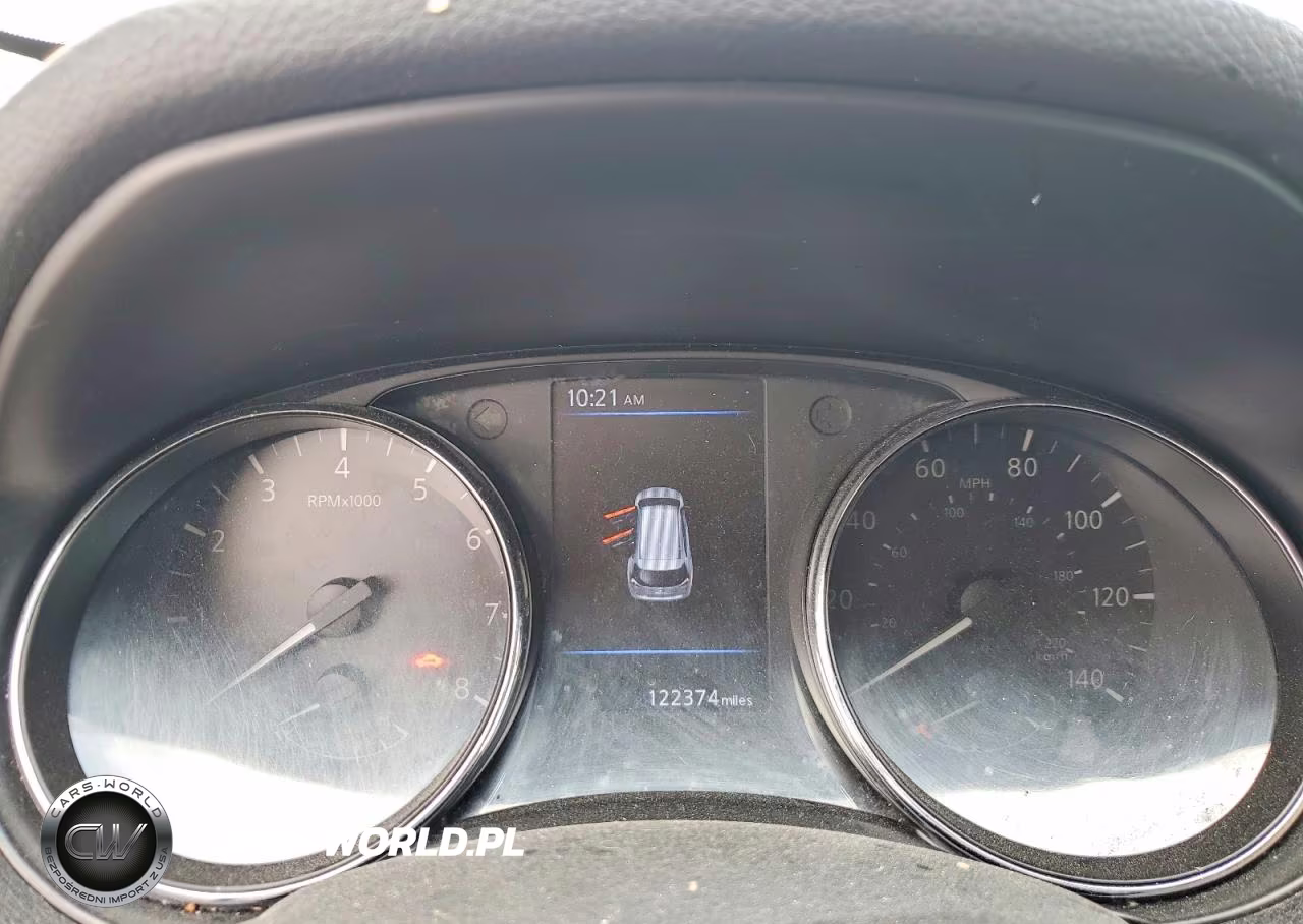 2019 Nissan Rogue S VIN:5N1AT2MT3KC798163 - 9