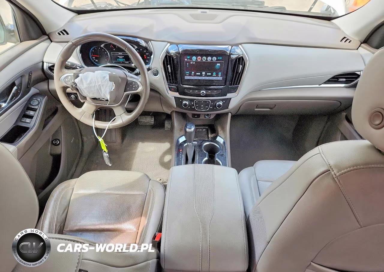 2019 Chevrolet Traverse Premier VIN:1GNERKKW6KJ101864 - 8