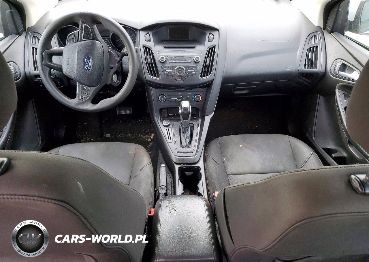 2016 Ford Focus Se VIN:1FADP3F23GL341205 - 8