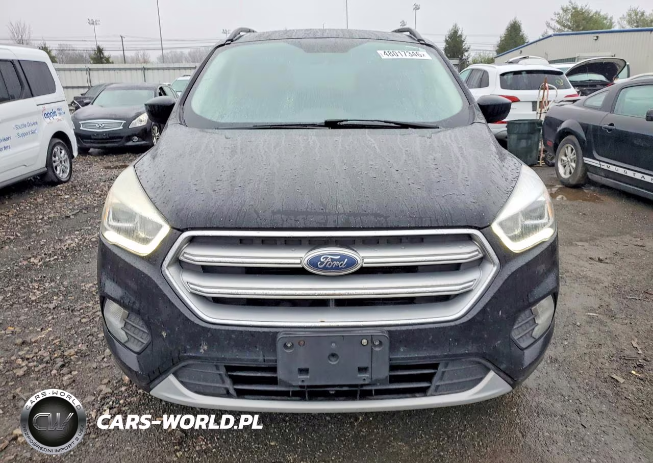 2017 Ford Escape Se VIN:1FMCU0G97HUE46961 - 5