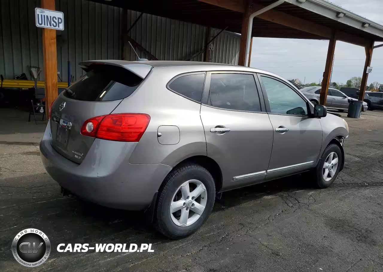 2012 Nissan Rogue S VIN:JN8AS5MV3CW358538 - 3