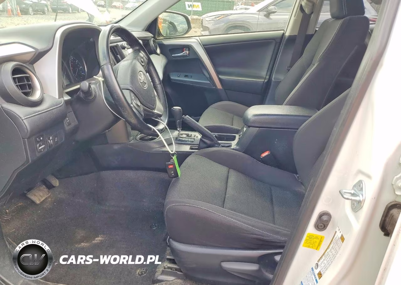 2018 Toyota Rav4 Xle VIN:JTMRFREV2JJ748081 - 7