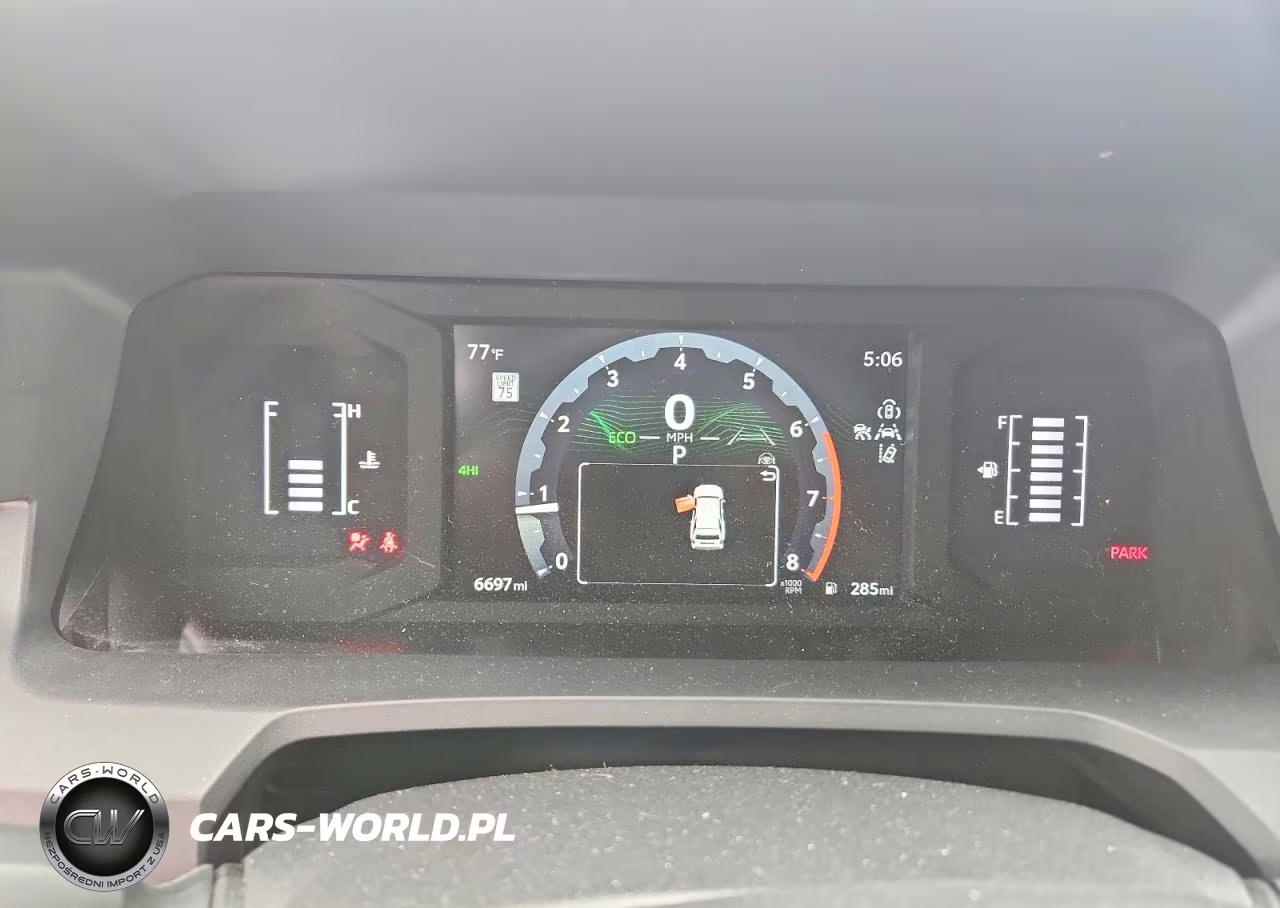 2025 Toyota 4Runner Sr5 VIN:JTEVA5BR6S5049832 - 9