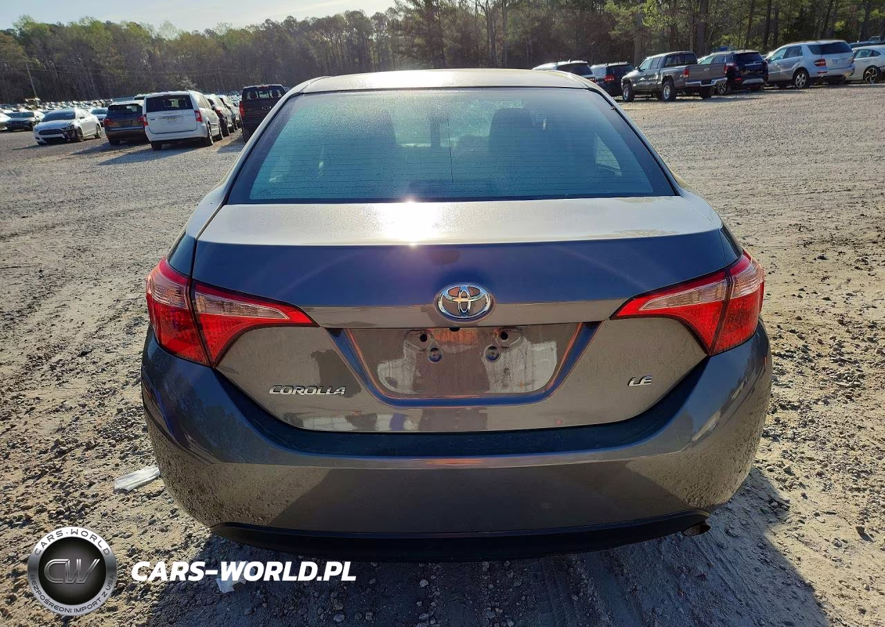 2017 Toyota Corolla Le VIN:2T1BURHE3HC935354 - 6