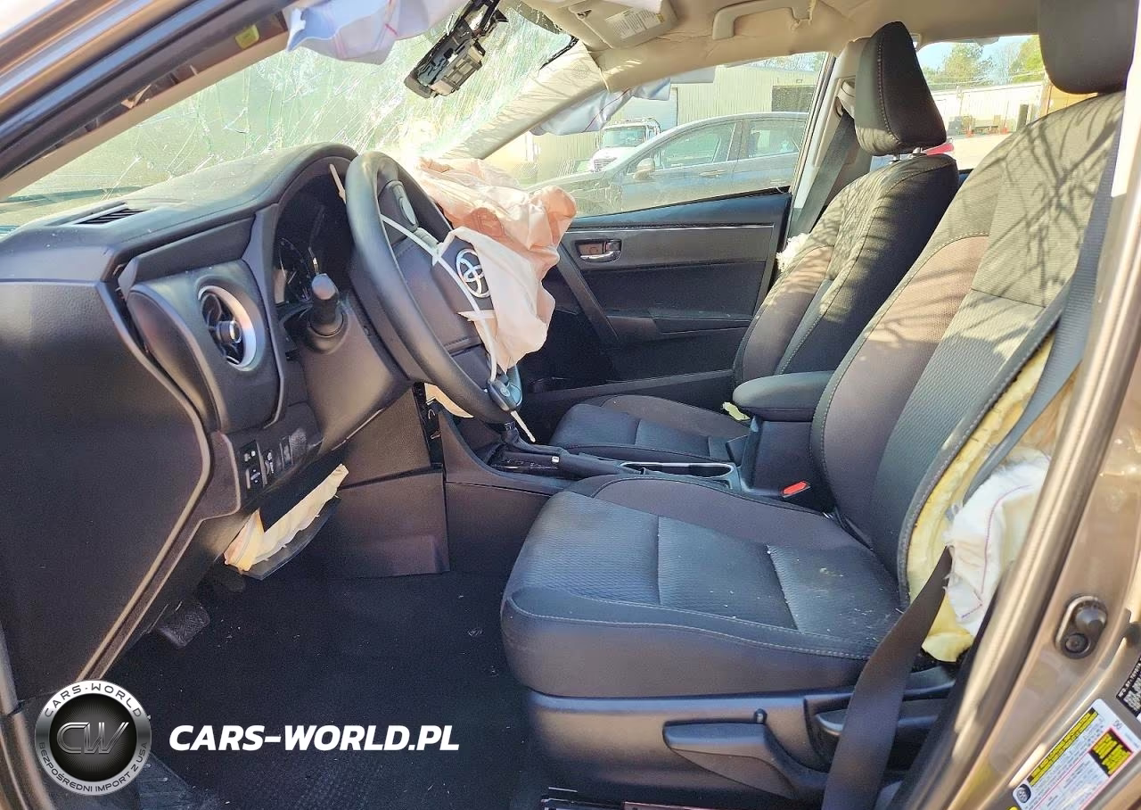 2017 Toyota Corolla Le VIN:2T1BURHE3HC935354 - 7