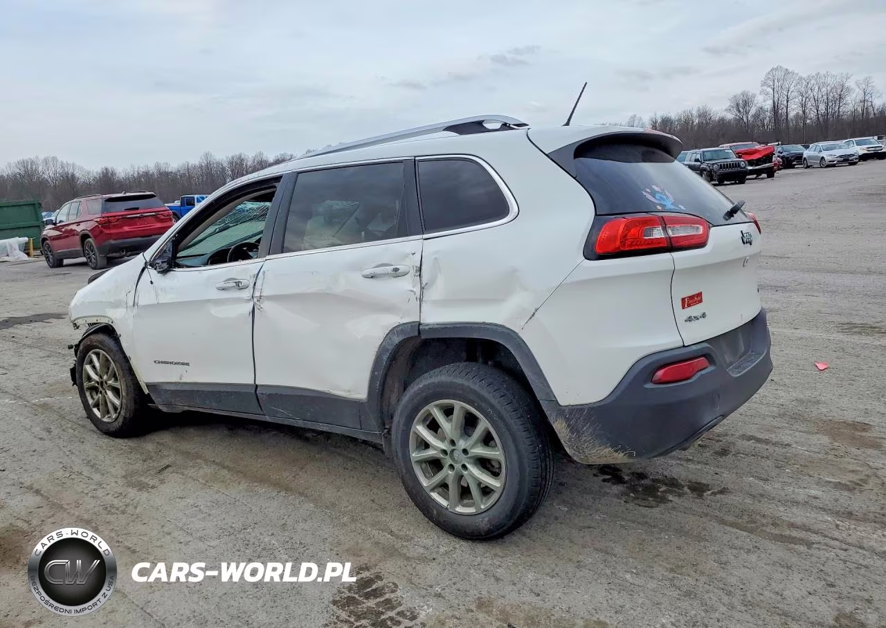 2016 Jeep Cherokee Latitude VIN:1C4PJMCB3GW311266 - 2