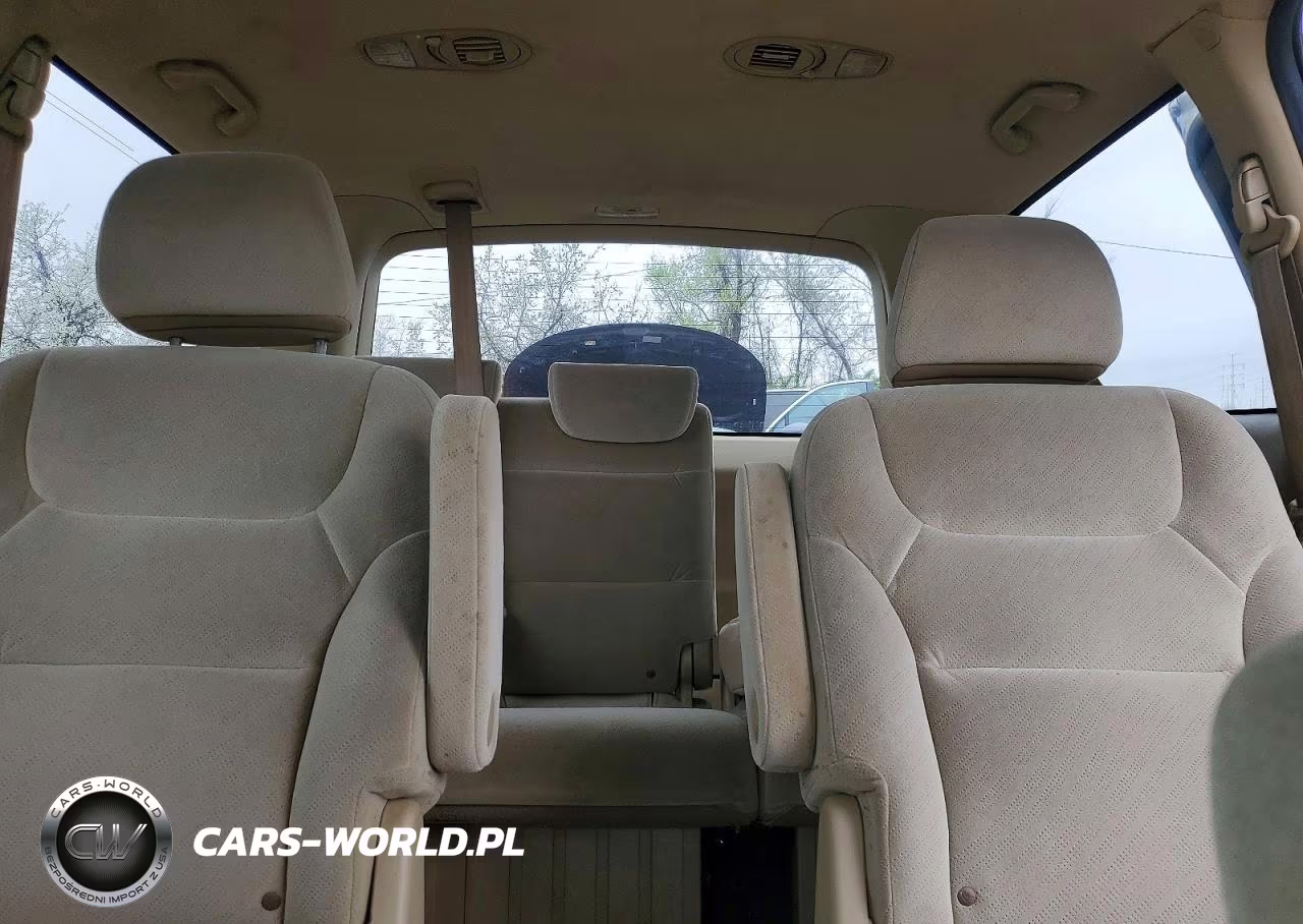 2010 Honda Odyssey Lx VIN:5FNRL3H26AB010041 - 10