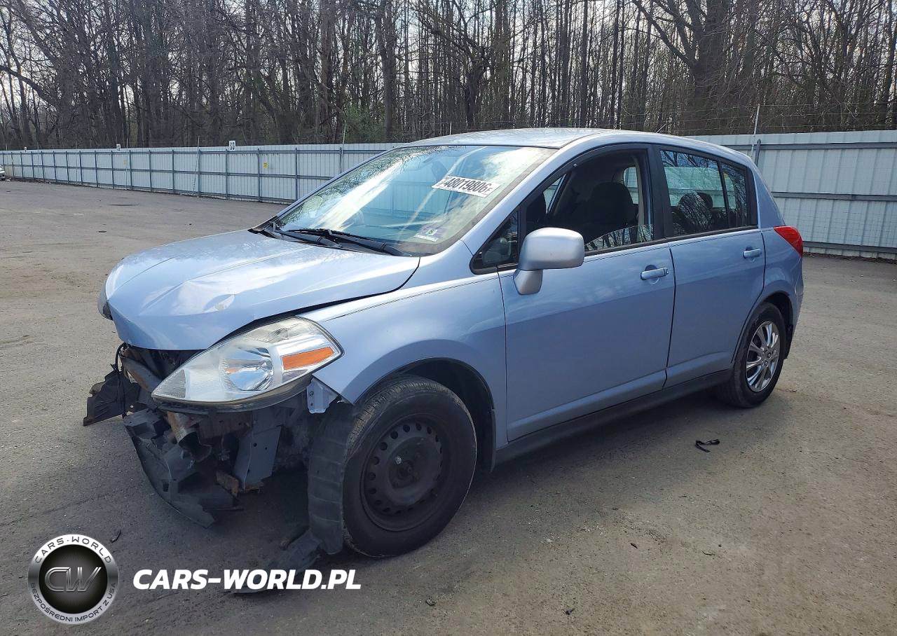 2010 Nissan Versa 1.8 S
