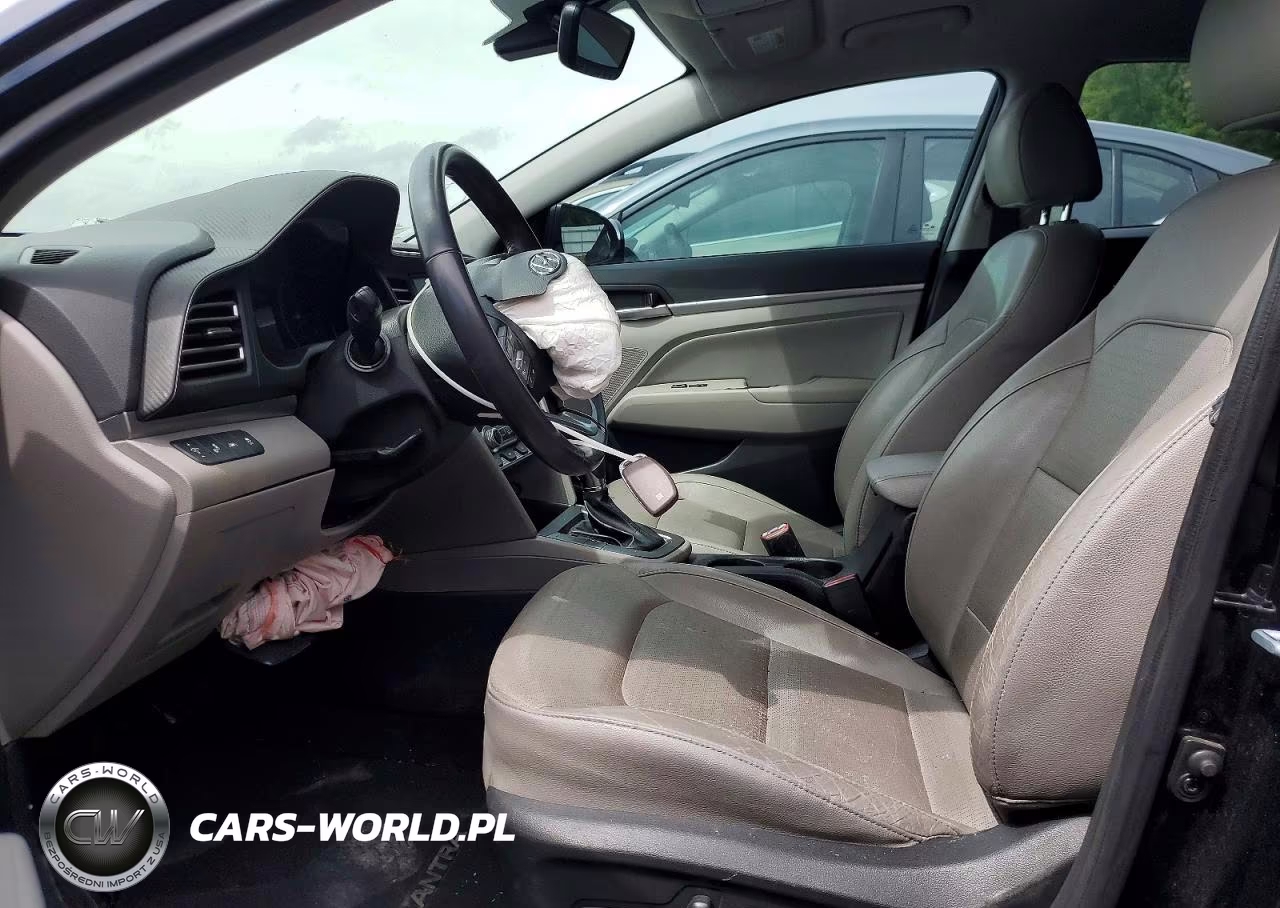 2019 Hyundai Elantra Limited VIN:5NPD84LF2KH446688 - 7