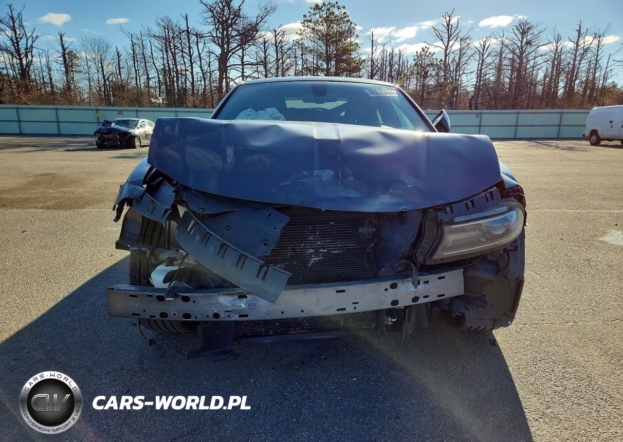 2018 Dodge Charger Sxt Plus VIN:2C3CDXHG9JH143719 - 5