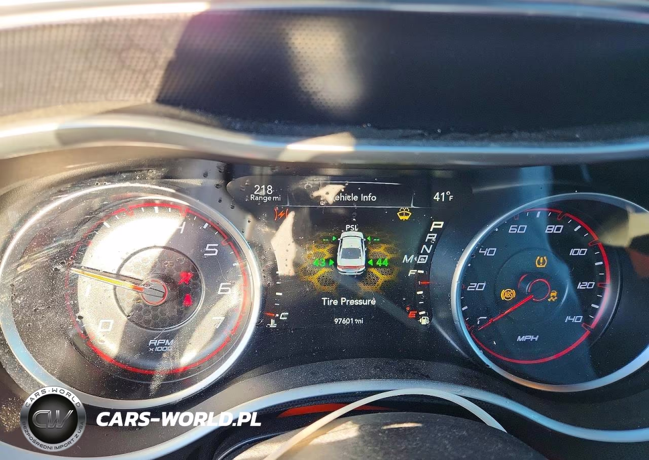 2018 Dodge Charger Sxt Plus VIN:2C3CDXHG9JH143719 - 9
