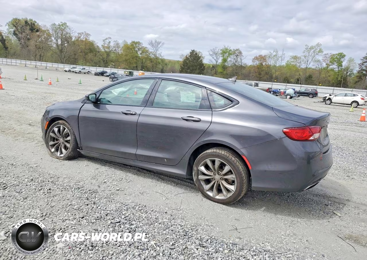 2015 Chrysler 200 S VIN:1C3CCCBB3FN747970 - 2