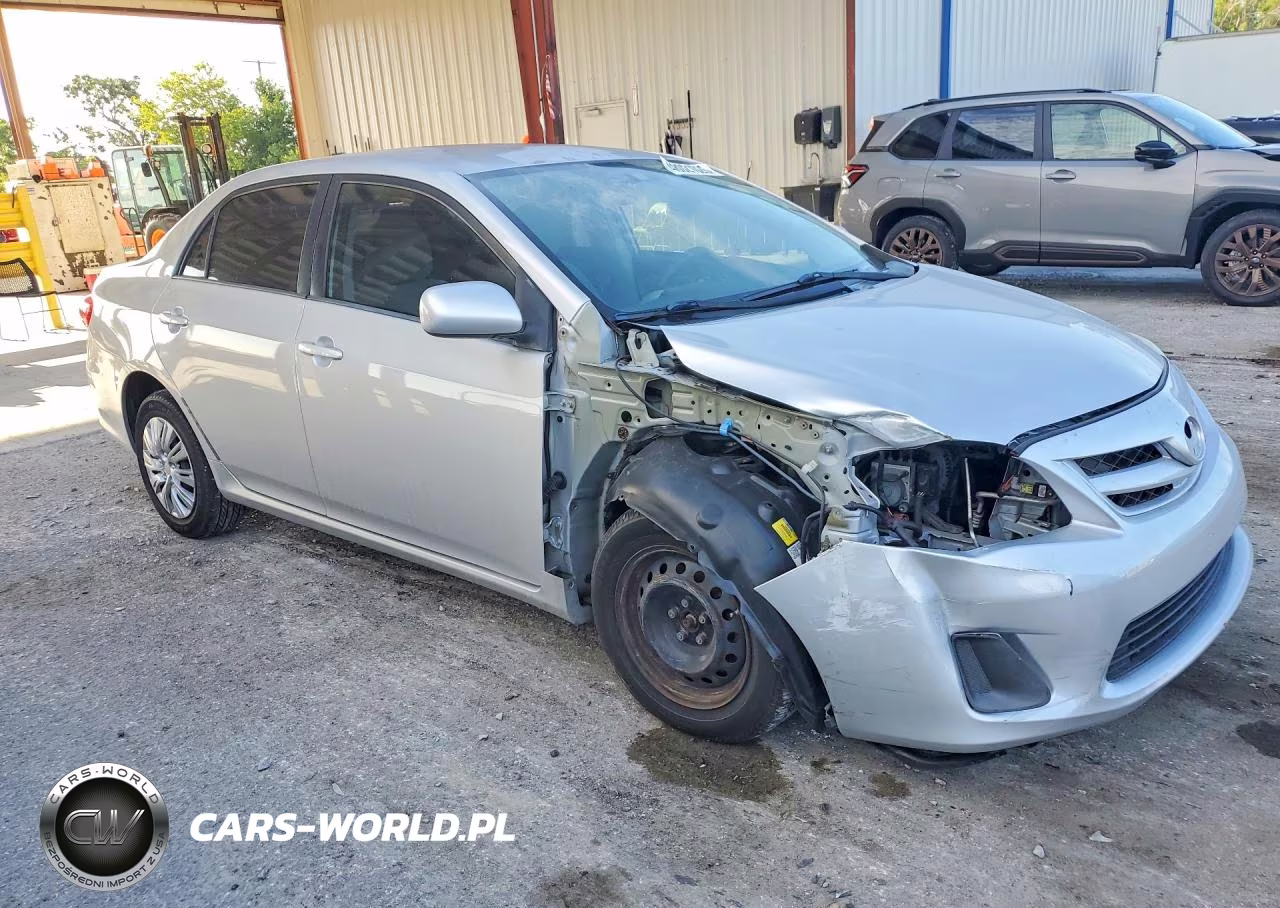 2011 Toyota Corolla Le VIN:2T1BU4EE1BC628523 - 4